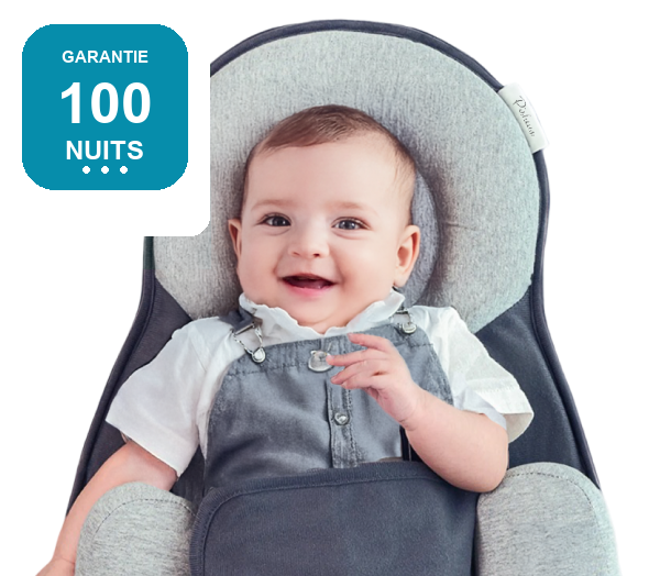 Bébé souriant avec garantie 100 nuits