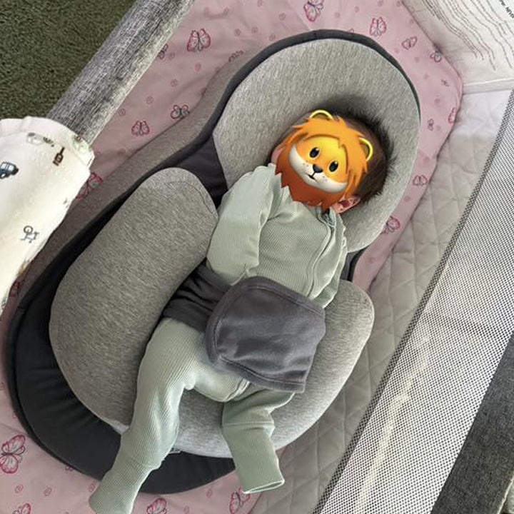 Bébé paisible
